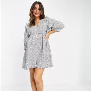 Polka dot mini smock dress with puff sleeves and buttons